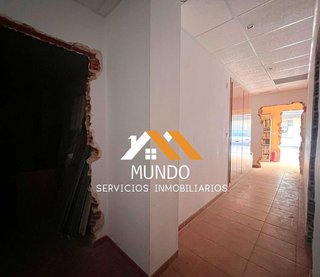 Local comercial en venta en Núcleo Urbano en Pobla de Vallbona (la)