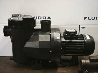 Bomba Piscina AstralPool 1.1kW 230/400 V.