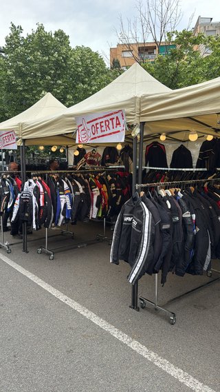 Lote 300 chaqueta+70 Pantalones Moto Seleccionados
