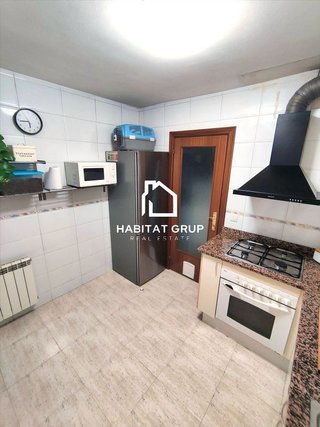 Piso en venta en Centre en Salt