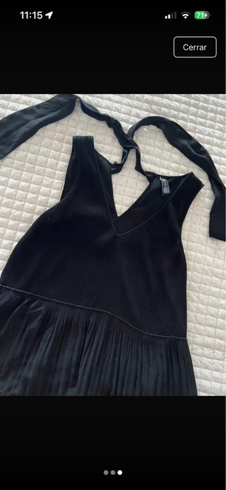 Zara Blusa Negra Plisada
