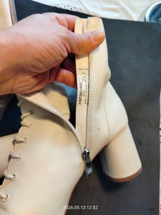 Botines Esti Piel Crema Cordones Talla 41