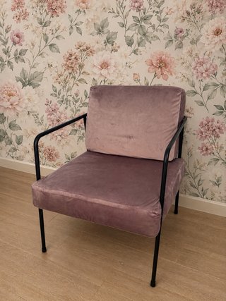 Sillón terciopelo malva rosado
