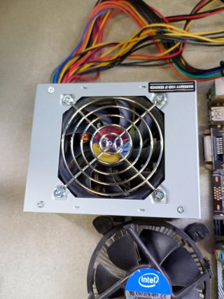 MSI Placa Base, Fuente , tarjeta gráfica msi