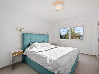 Ático en venta en Nueva Andalucía centro en Marbella
