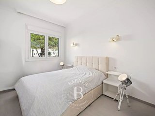 Ático en venta en Nueva Andalucía centro en Marbella