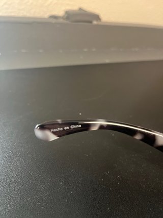 Gafas de sol y funda SHEIN mujer