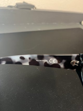 Gafas de sol y funda SHEIN mujer