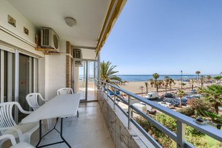 Piso en venta en Playa de los Boliches en Fuengirola