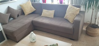 Sofá cheslong tela beige y marrón
