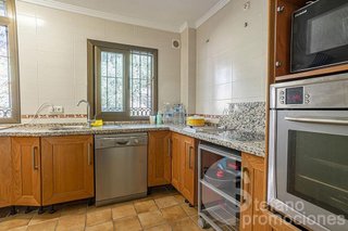 Casa adosada en venta en Cerrado Calderón - El Morlaco en Málaga