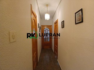 Piso en venta en Ciudad Jardín en Alicante