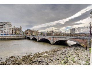 Oficina en venta en Centro en San Sebastián-Donostia