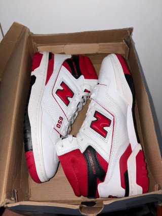 New Balance 650