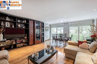 Chalet en venta en Urbanizaciones en Alhendín