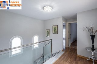Chalet en venta en Urbanizaciones en Alhendín