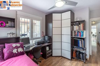 Chalet en venta en Urbanizaciones en Alhendín