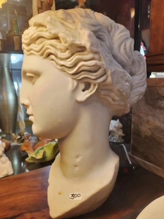 Escultura Mármol Musa Thalia