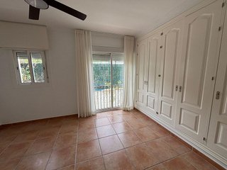 Casa adosada en alquiler en Benahavís en Benahavís