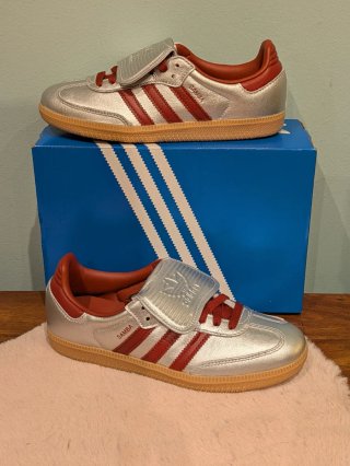 Zapatillas Adidas Samba Plata y Rojo