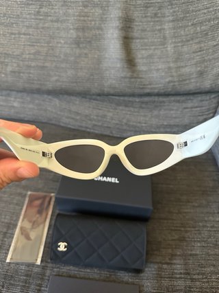 Gafas Chanel Eyecat Negras y Blancas