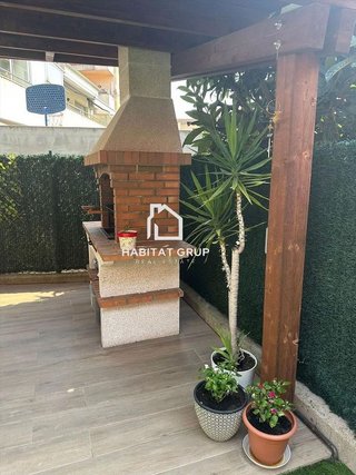 Casa adosada en venta en Caldes de Malavella