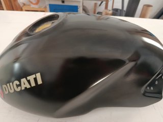 Depósito Gasolina Ducati Monster 620
