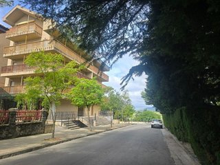 Garaje en alquiler en Jaca