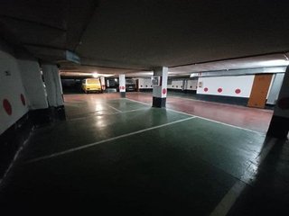 Garaje en alquiler en Jaca