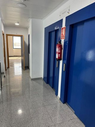 Oficina en alquiler en Avda. de Abril. - 9 de octubre en Sagunto