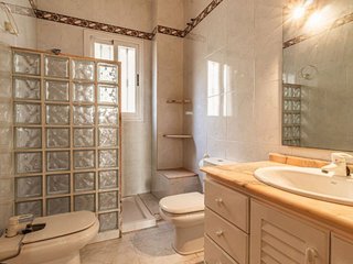 Chalet en venta en Alginet