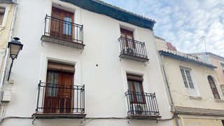 Casa adosada en venta en Zona de Cueva de Menga en Antequera