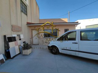 Nave industrial en venta en Camino Viejo de Málaga en Vélez-Málaga