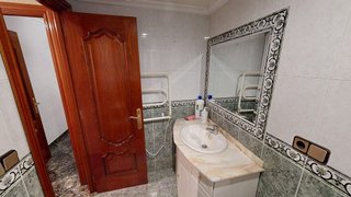 Piso en venta en Peñamefecit - Avda Barcelona en Jaén