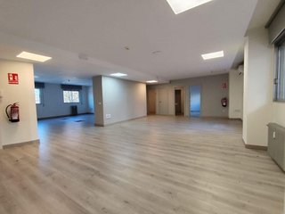 Oficina en venta en Centro en Cáceres