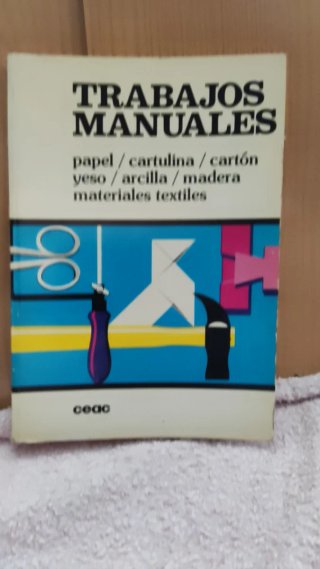 Libro Trabajos Manuales Años 70/80