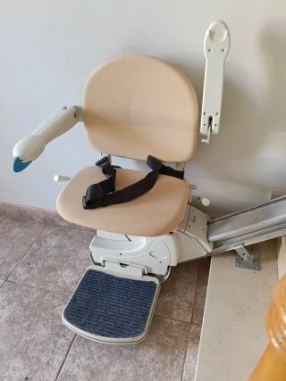 Silla salvaescaleras Válida SIN BARRERAS