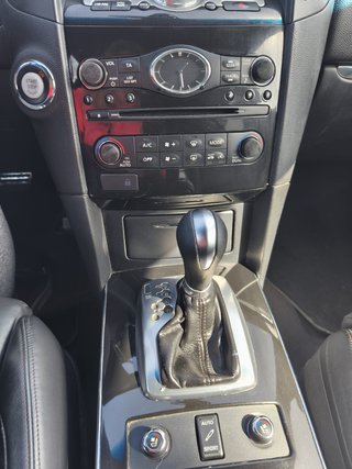 INFINITI FX 30 D V6 S AWD autom PREMIUM – DIC 2010