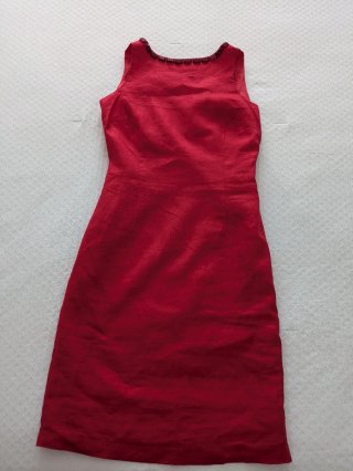 Vestido Zara T-S con piedras - joya cuello