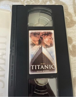VHS Titanic (Español)