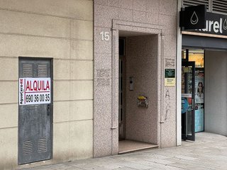 Local comercial en alquiler en Arteixo