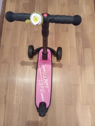 Patinete niña rosa LED 4 niveles altura