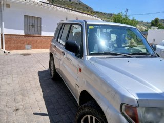 Mitsubishi Montero 2002