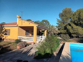 Chalet en venta en Los Felipes - Corral de Carmelo en Chiva