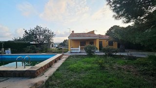 Chalet en venta en Los Felipes - Corral de Carmelo en Chiva