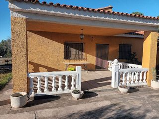 Chalet en venta en Los Felipes - Corral de Carmelo en Chiva