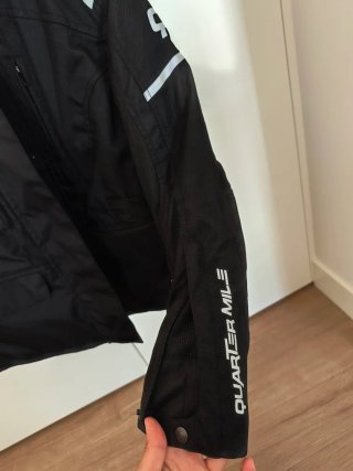 Chaqueta Moto Negra Mujer Quartermile