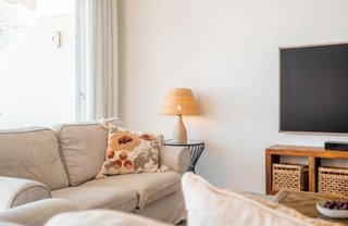 Casa adosada en alquiler en Los Naranjos - Las Brisas en Marbella