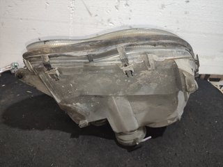 FARO IZQUIERDO MERCEDES CLASE C (W203) BERLINA 27