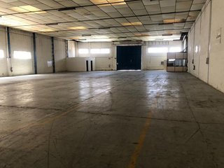 Nave industrial en alquiler en Silla